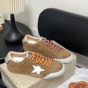 Golden Goose Brown Suede Sneakers with White Star